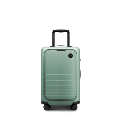Carry-On Pro
