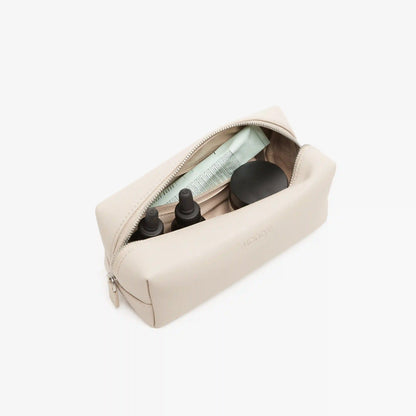 Metro Toiletry Case